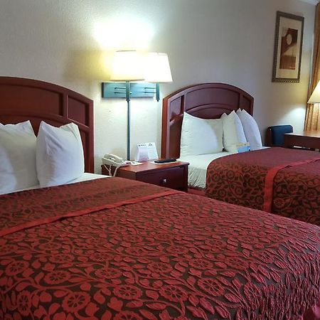 Days Inn By Wyndham Tallahassee-Government Center Luaran gambar