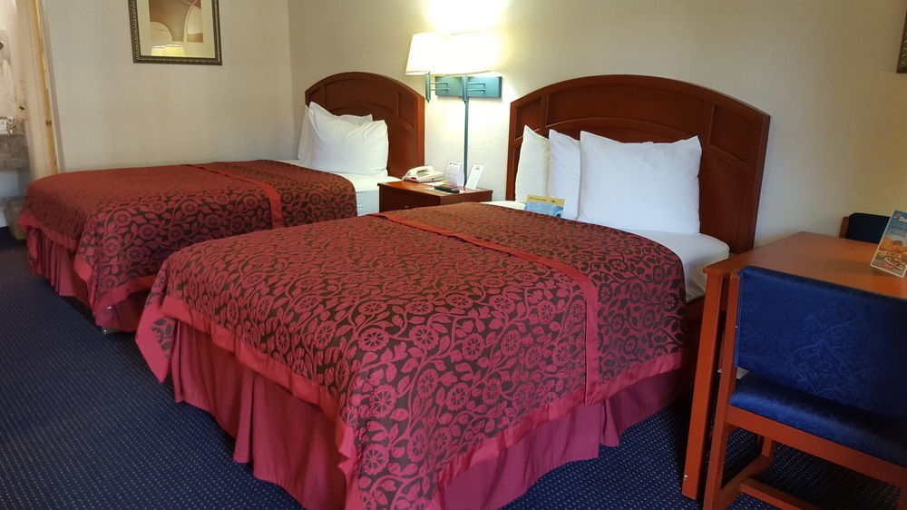 Days Inn By Wyndham Tallahassee-Government Center Luaran gambar