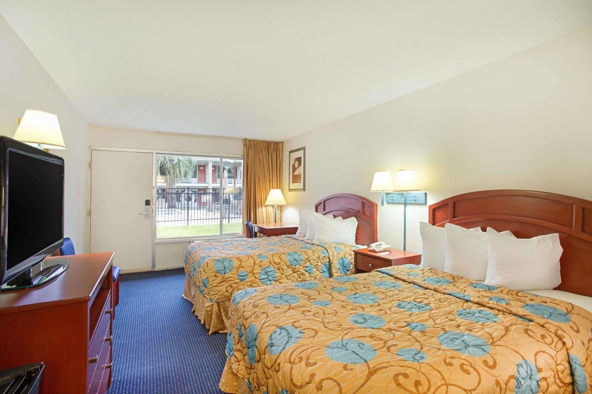 Days Inn By Wyndham Tallahassee-Government Center Luaran gambar